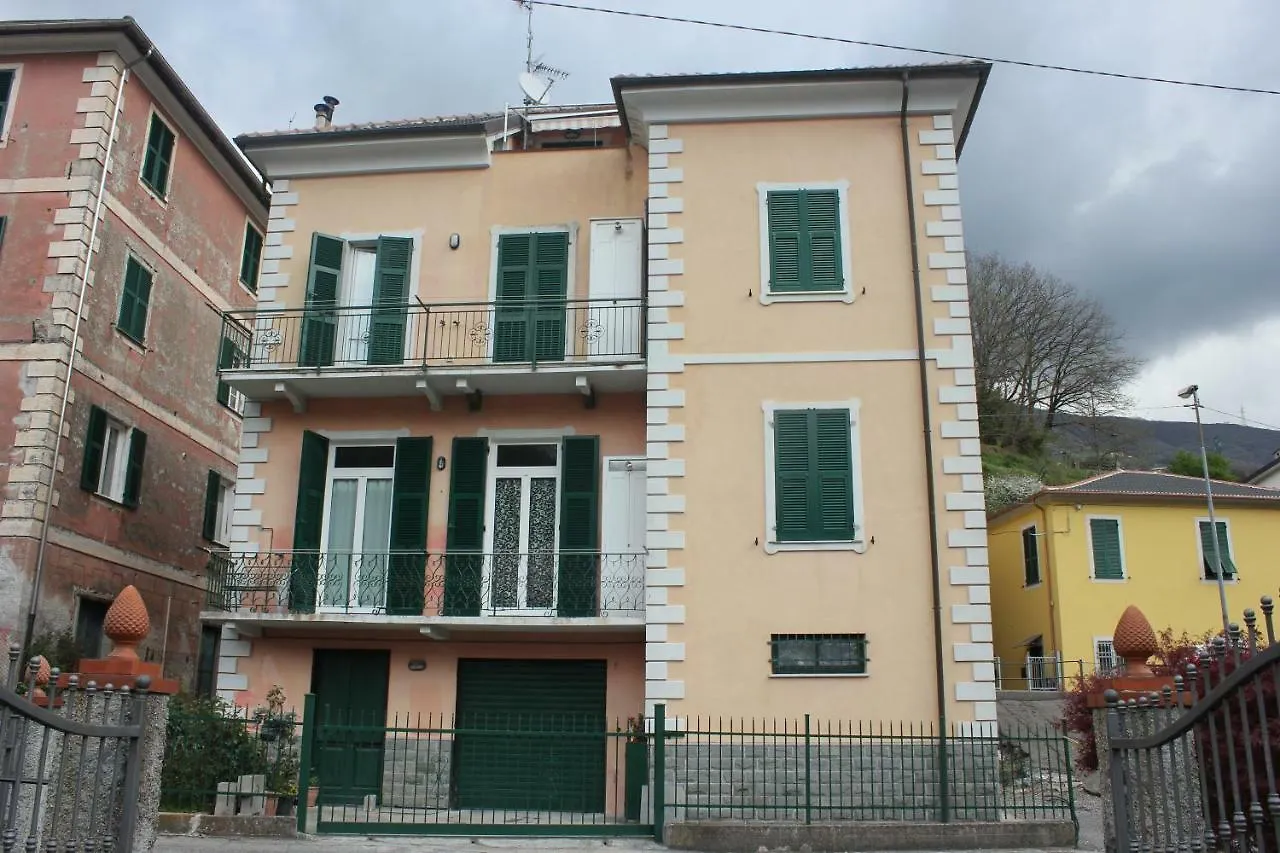 Appartamento tra mare e montagna Gattorna Italia